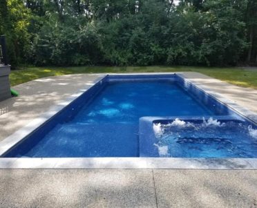 Astoria-fiberglass-pool