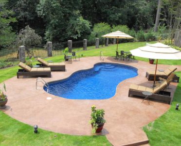 Bay Isle Freeform Fiberglass Pool Bellevue, TN