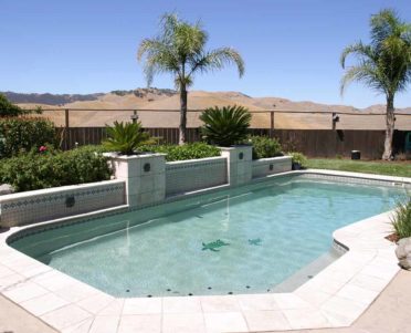 Gallatin TN Fiberglass Pool