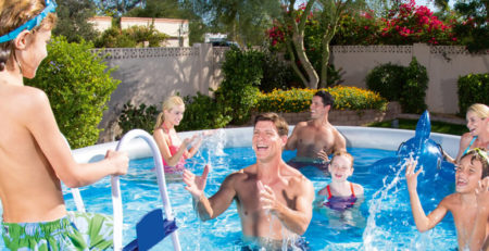 Backyard fun in Nashville above ground pool