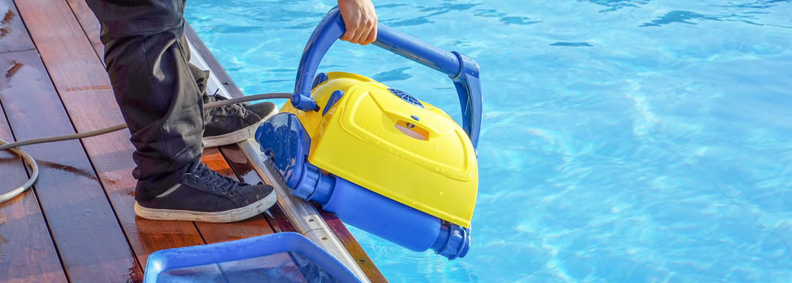 Keep your Nashville, TN pool clean